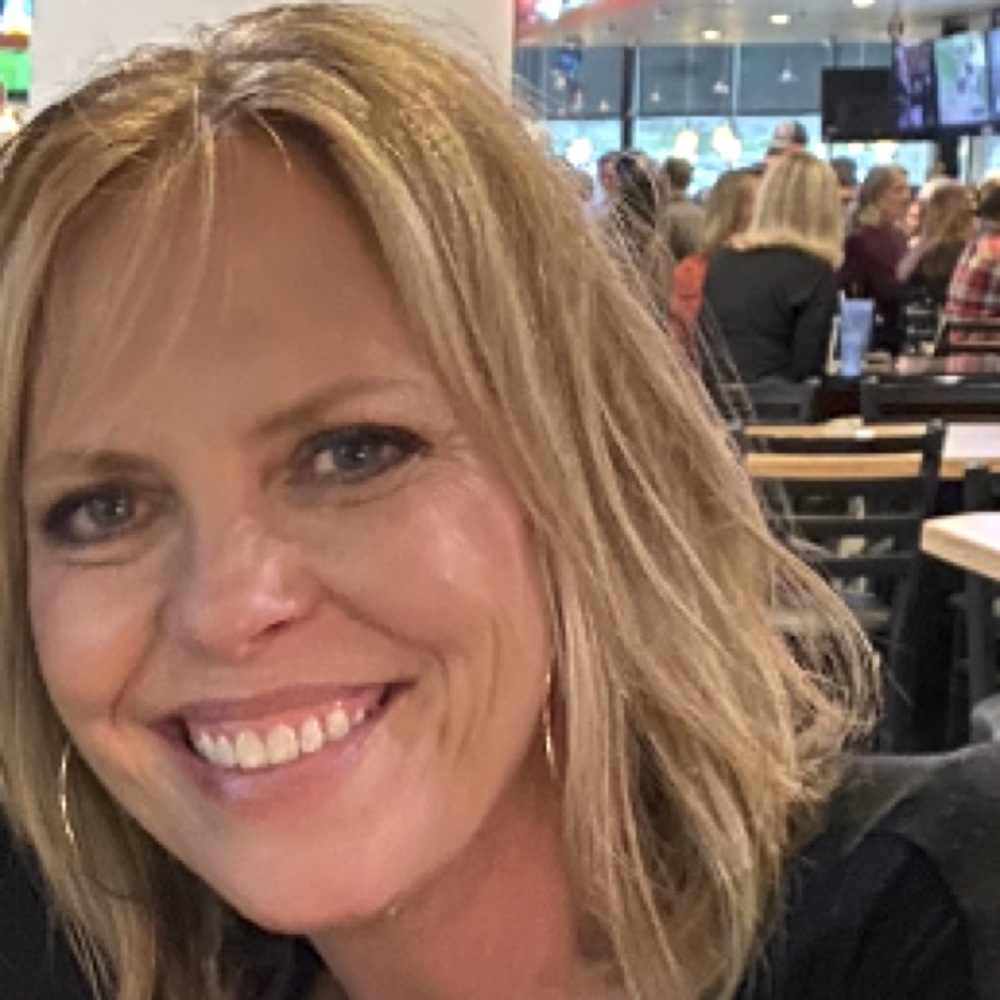 Meet your Posher, Lynn